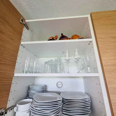 Harmonia Inklusive Hallenbad, Aussenpool, Sauna & Fitnessstudio, Familienfreundlich Ausgestattet, Grosses 2-zimmer-apartment * ザンクト・エングルマール
