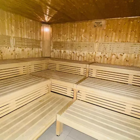 公寓 Harmonia Inklusive Hallenbad, Aussenpool, Sauna & Fitnessstudio, Familienfreundlich Ausgestattet, Grosses 2-zimmer-apartment *